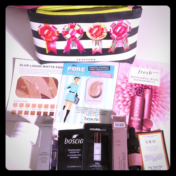Sephora Other - Sephora bag and samples